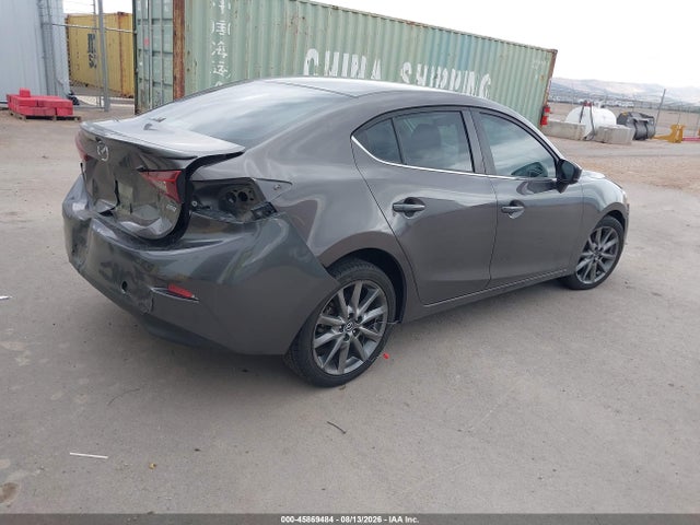 3MZBN1V36JM212206 Mazda Mazda3 Touring