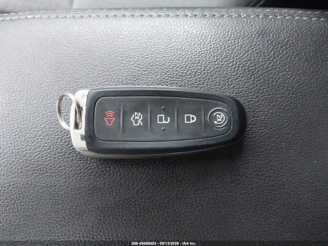 Продажа на аукционе авто 2019 Ford Escape Se, vin: 1FMCU0GD4KUA33858, номер лота: 45869483