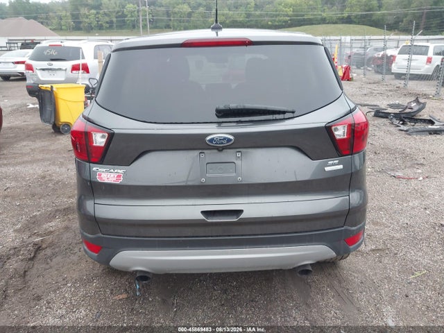 Продажа на аукционе авто 2019 Ford Escape Se, vin: 1FMCU0GD4KUA33858, номер лота: 45869483