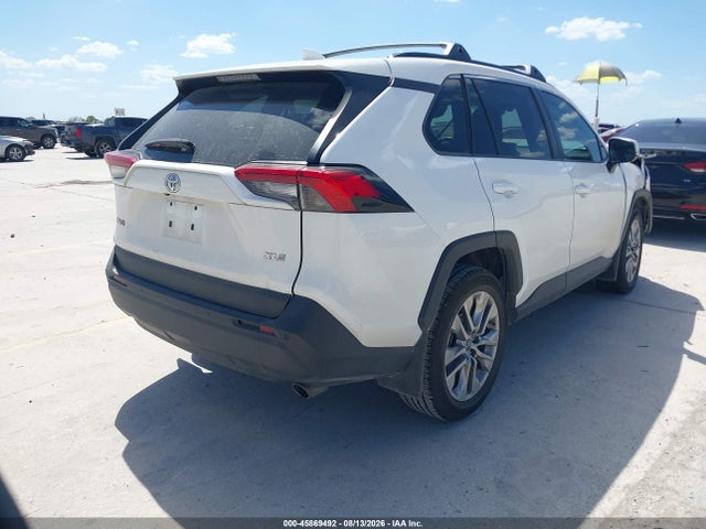 2019 Toyota Rav4 Xle Premium მანქანა იყიდება აუქციონზე, vin: 2T3C1RFV3KW029444, აუქციონის ნომერი: 45869492
