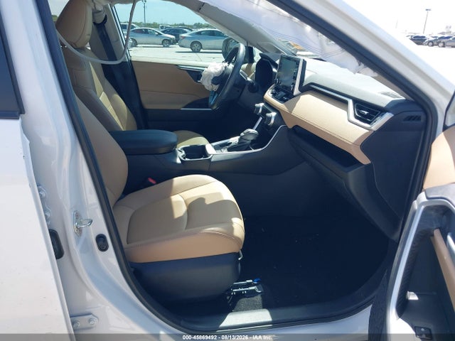 2019 Toyota Rav4 Xle Premium მანქანა იყიდება აუქციონზე, vin: 2T3C1RFV3KW029444, აუქციონის ნომერი: 45869492