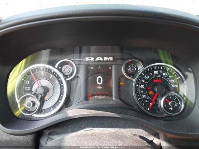 45869528 :رقم المزاد ، 1C6SRFBT6MN505453 vin ، 2021 Ram 1500 Big Horn  4x4 6'4 Box مزاد بيع
