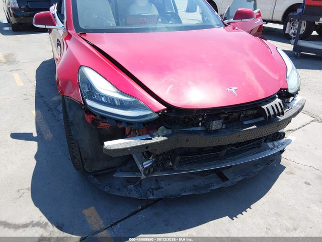 45869550 :رقم المزاد ، 5YJ3E1EA3KF417865 vin ، 2019 Tesla Model 3 Long Range/mid Range/standard Range/standard Range Plus مزاد بيع