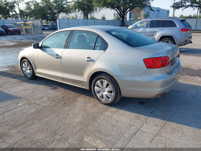 Продажа на аукционе авто 2013 Volkswagen Jetta 2.5l Se, vin: 3VWDP7AJ5DM203186, номер лота: 45869558