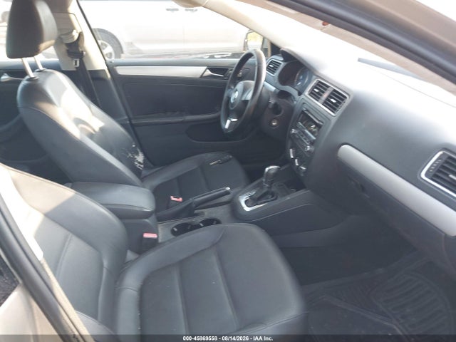 Продажа на аукционе авто 2013 Volkswagen Jetta 2.5l Se, vin: 3VWDP7AJ5DM203186, номер лота: 45869558