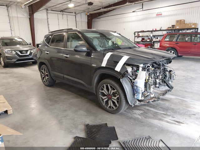 2021 Kia Seltos Sx Turbo მანქანა იყიდება აუქციონზე, vin: KNDETCA24M7148485, აუქციონის ნომერი: 45869569