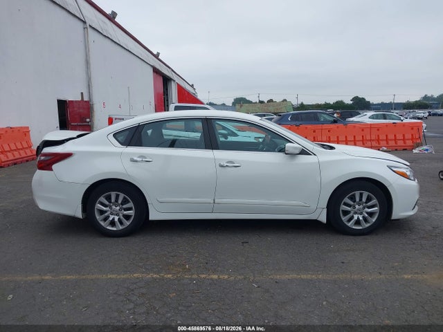 Nissan Altima 2.5 S 2018 1N4AL3AP2JC286707 Image 13