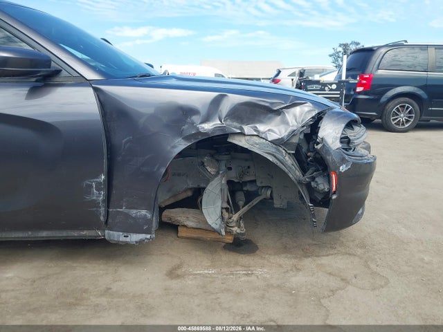 Продаж на аукціоні авто 2015 Dodge Charger Se, vin: 2C3CDXBG6FH776730, номер лоту: 45869588