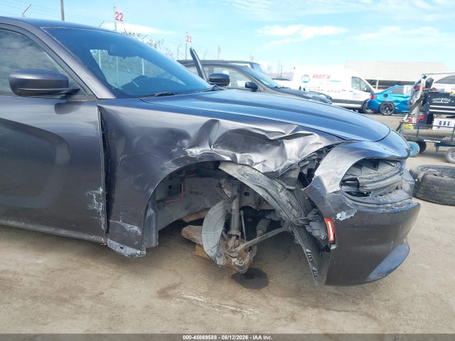 Продаж на аукціоні авто 2015 Dodge Charger Se, vin: 2C3CDXBG6FH776730, номер лоту: 45869588