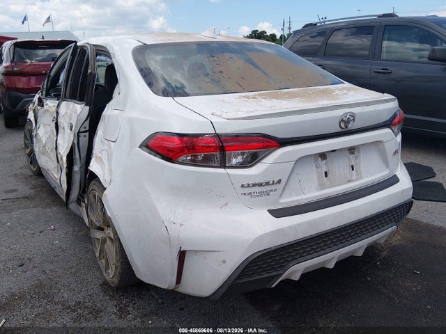 Toyota COROLLA SE 2021 5YFS4MCE4MP076201 Image 3