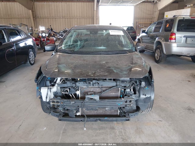 45869667 :رقم المزاد ، 3N1CN8EV7ML885942 vin ، 2021 Nissan Versa Sv Xtronic Cvt مزاد بيع