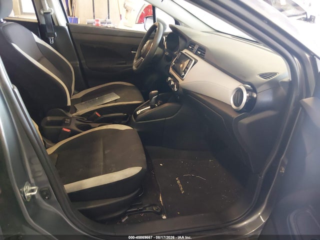 45869667 :رقم المزاد ، 3N1CN8EV7ML885942 vin ، 2021 Nissan Versa Sv Xtronic Cvt مزاد بيع