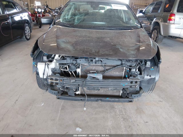 45869667 :رقم المزاد ، 3N1CN8EV7ML885942 vin ، 2021 Nissan Versa Sv Xtronic Cvt مزاد بيع