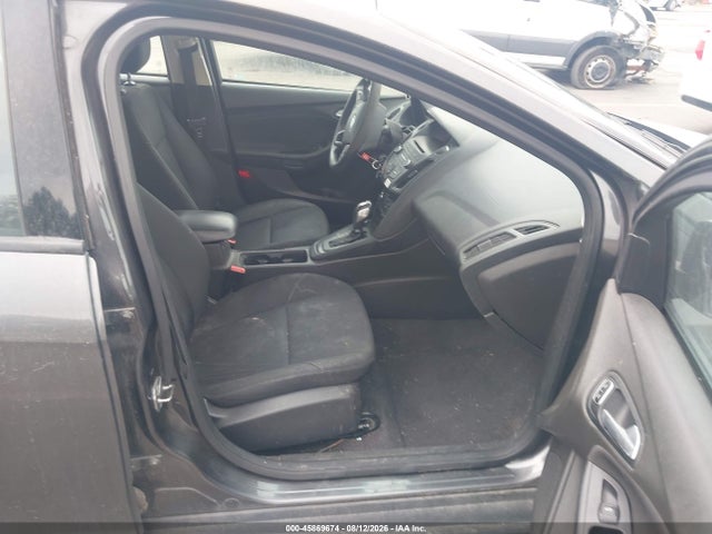 Ford FOCUS SE 2016 1FADP3K26GL284391 Image 5