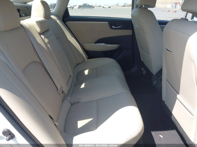 Продажа на аукционе авто 2018 Honda Clarity Plug-in Hybrid Touring, vin: JHMZC5F3XJC001474, номер лота: 45869675