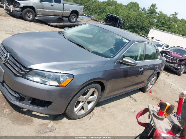 2012 Volkswagen Passat 2.5l Se მანქანა იყიდება აუქციონზე, vin: 1VWBP7A36CC031775, აუქციონის ნომერი: 45869677