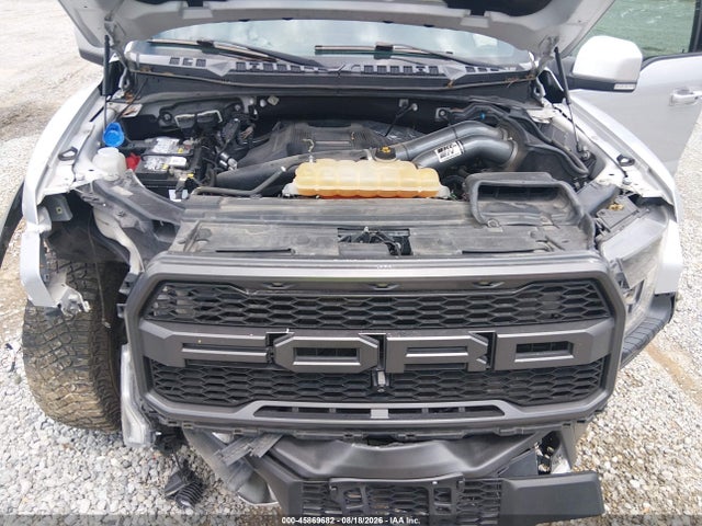 Ford F-150 Raptor 2018 1FTFW1RG1JFE46140 Image 10