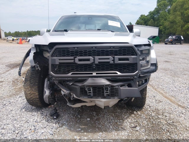 Ford F-150 Raptor 2018 1FTFW1RG1JFE46140 Image 12