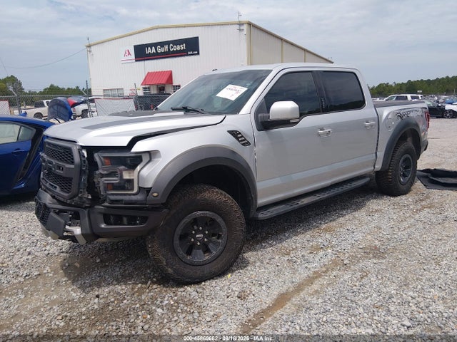 Ford F-150 Raptor 2018 1FTFW1RG1JFE46140 Image 2