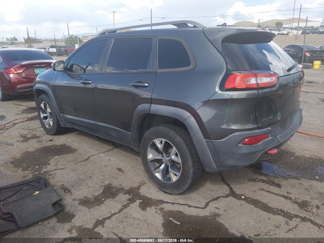 Продаж на аукціоні авто 2015 Jeep Cherokee Trailhawk, vin: 1C4PJMBS2FW673041, номер лоту: 45869692
