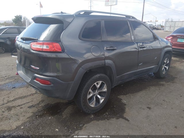 Продаж на аукціоні авто 2015 Jeep Cherokee Trailhawk, vin: 1C4PJMBS2FW673041, номер лоту: 45869692