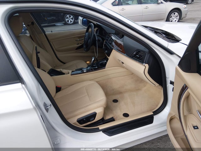 BMW 320i 2014 WBA3B1G53ENS79076 Image 5