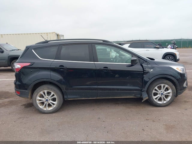 Продаж на аукціоні авто 2018 Ford Escape Sel, vin: 1FMCU0HD1JUA75661, номер лоту: 45869789