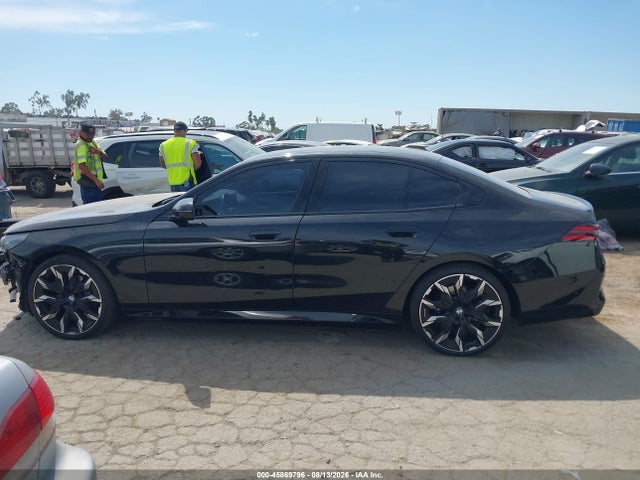 Продажа на аукционе авто 2024 Bmw 530i, vin: WBA43FJ08RCR61917, номер лота: 45869796