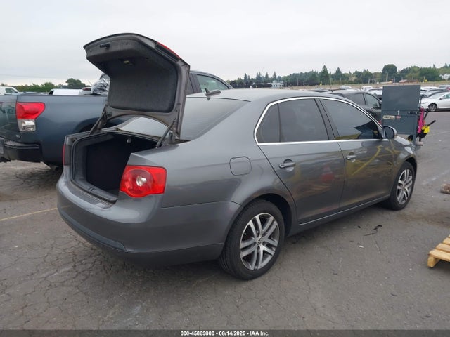 Продажа на аукционе авто 2005 Volkswagen Jetta 2.5, vin: 3VWSG71K05M638229, номер лота: 45869800