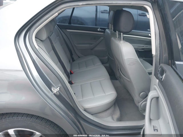 Продажа на аукционе авто 2005 Volkswagen Jetta 2.5, vin: 3VWSG71K05M638229, номер лота: 45869800