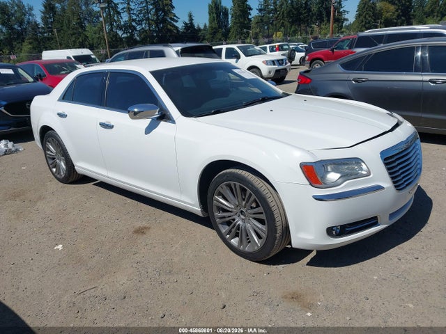 45869801 :رقم المزاد ، 2C3CA5CG8BH582660 vin ، 2011 Chrysler 300 Limited مزاد بيع