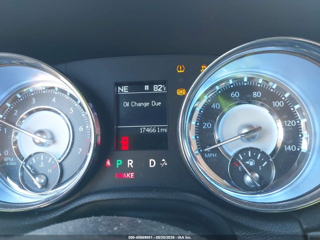 45869801 :رقم المزاد ، 2C3CA5CG8BH582660 vin ، 2011 Chrysler 300 Limited مزاد بيع