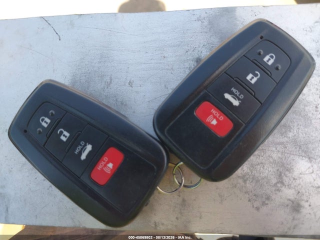 45869802 :رقم المزاد ، 4T1A21FBXLU012193 vin ، 2020 Toyota Avalon Hybrid Xle مزاد بيع