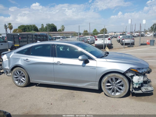 45869802 :رقم المزاد ، 4T1A21FBXLU012193 vin ، 2020 Toyota Avalon Hybrid Xle مزاد بيع