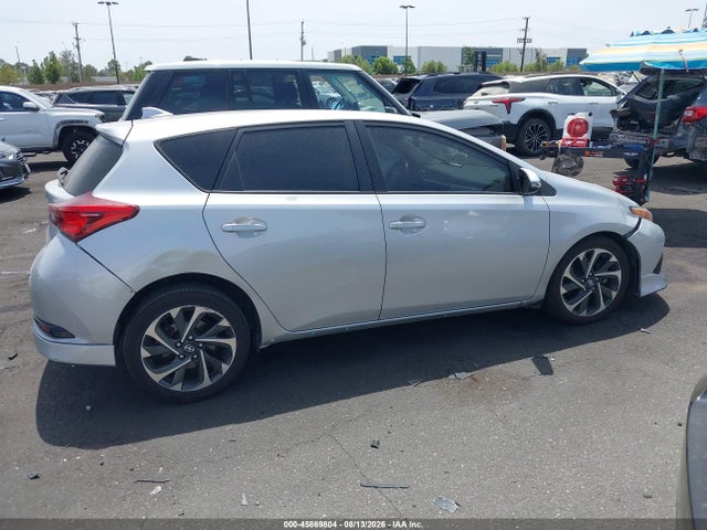 Scion IM 2016 JTNKARJE4GJ521839 Image 14