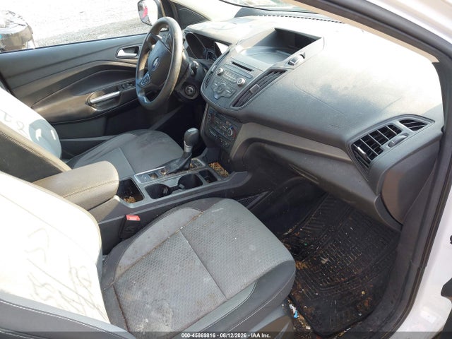 45869816 :رقم المزاد ، 1FMCU9GDXHUD73738 vin ، 2017 Ford Escape Se مزاد بيع