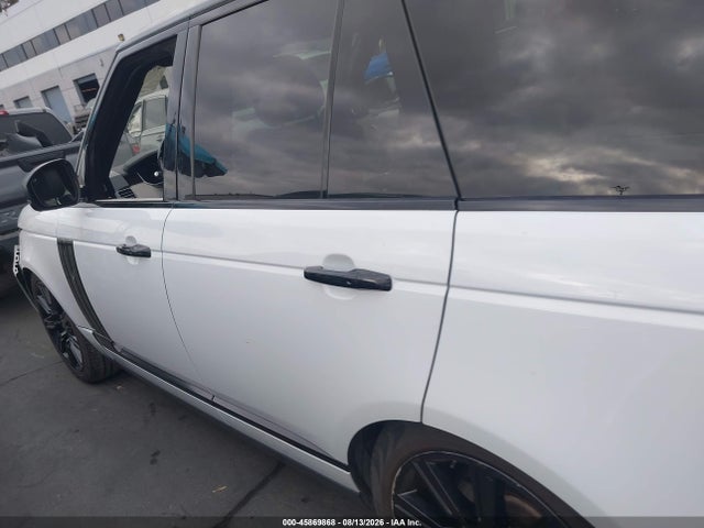 Land Rover Range Rover 3.0l V6 Turbocharged Diesel Hse Td6 2016 SALGS2KF7GA262536 Image 15