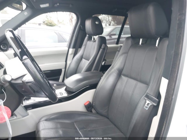 Land Rover Range Rover 3.0l V6 Turbocharged Diesel Hse Td6 2016 SALGS2KF7GA262536 Image 20