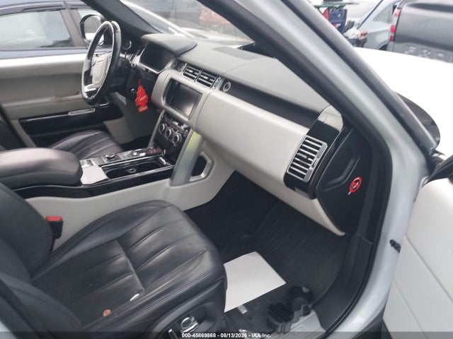 Land Rover Range Rover 3.0l V6 Turbocharged Diesel Hse Td6 2016 SALGS2KF7GA262536 Image 5