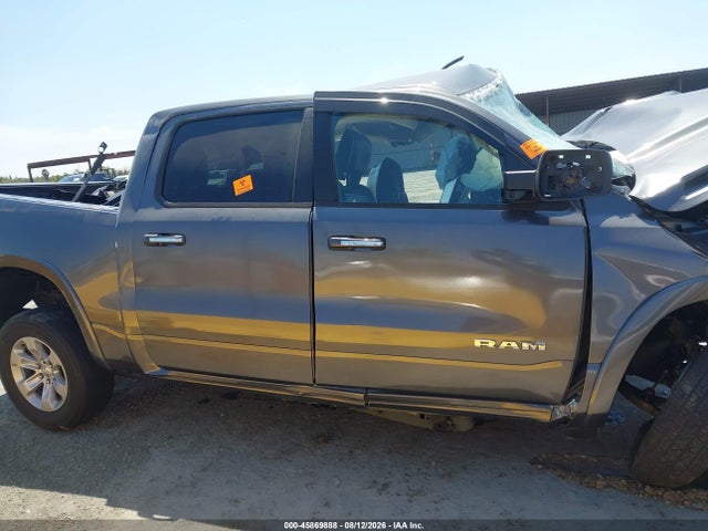 2020 Ram 1500 Laramie  4x2 5'7 Box მანქანა იყიდება აუქციონზე, vin: 1C6RREJT7LN320837, აუქციონის ნომერი: 45869888