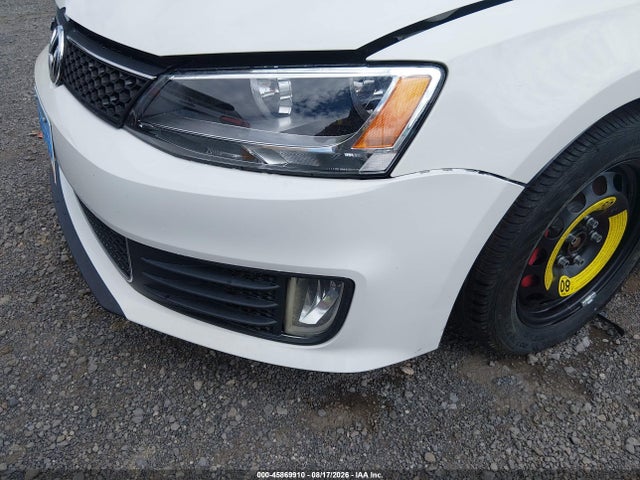 2013 Volkswagen Jetta Gli Autobahn მანქანა იყიდება აუქციონზე, vin: 3VW4T7AJ0DM310111, აუქციონის ნომერი: 45869910