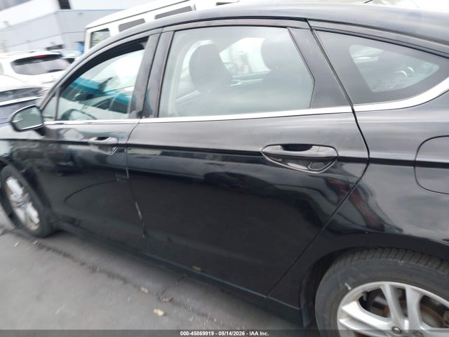 3FA6P0H76JR133523 Ford FUSION SE