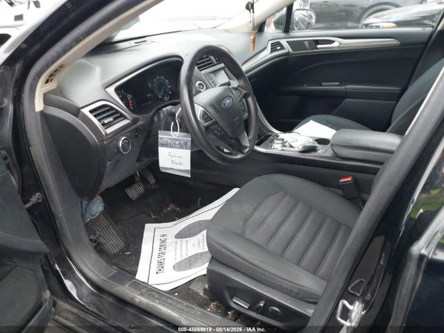 3FA6P0H76JR133523 Ford FUSION SE