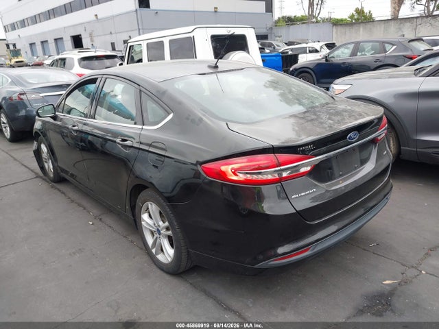 3FA6P0H76JR133523 Ford FUSION SE