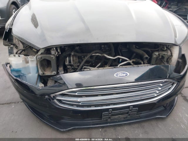 3FA6P0H76JR133523 Ford FUSION SE