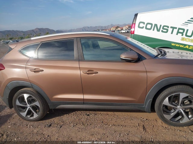 2016 Hyundai Tucson Sport მანქანა იყიდება აუქციონზე, vin: KM8J33A26GU189023, აუქციონის ნომერი: 45869941