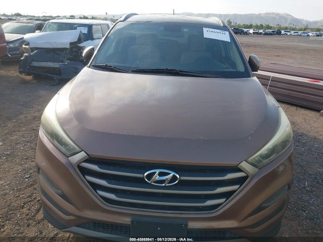 2016 Hyundai Tucson Sport მანქანა იყიდება აუქციონზე, vin: KM8J33A26GU189023, აუქციონის ნომერი: 45869941