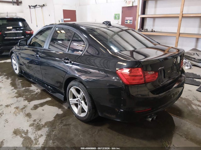 45869969 :رقم المزاد ، WBA3B5C5XDF594690 vin ، 2013 Bmw 328i Xdrive مزاد بيع