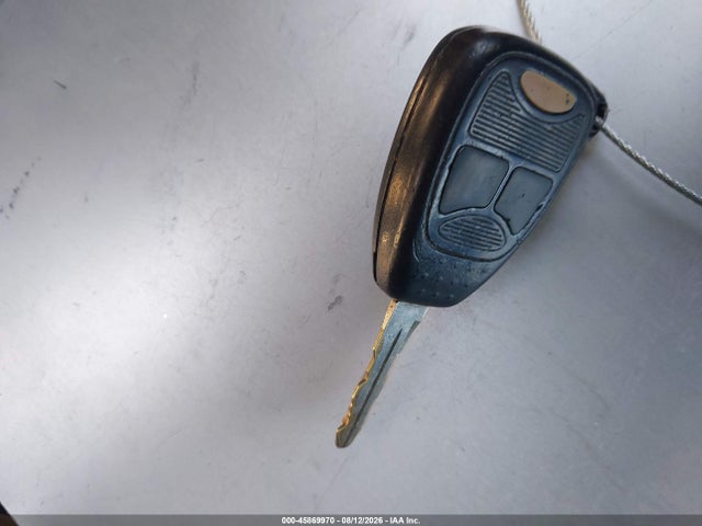 45869970 :رقم المزاد ، 1J4NT4FB6AD601916 vin ، 2010 Jeep Compass Sport مزاد بيع