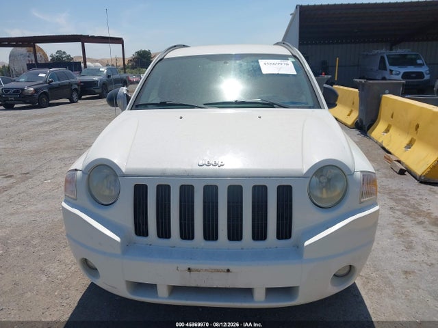 45869970 :رقم المزاد ، 1J4NT4FB6AD601916 vin ، 2010 Jeep Compass Sport مزاد بيع